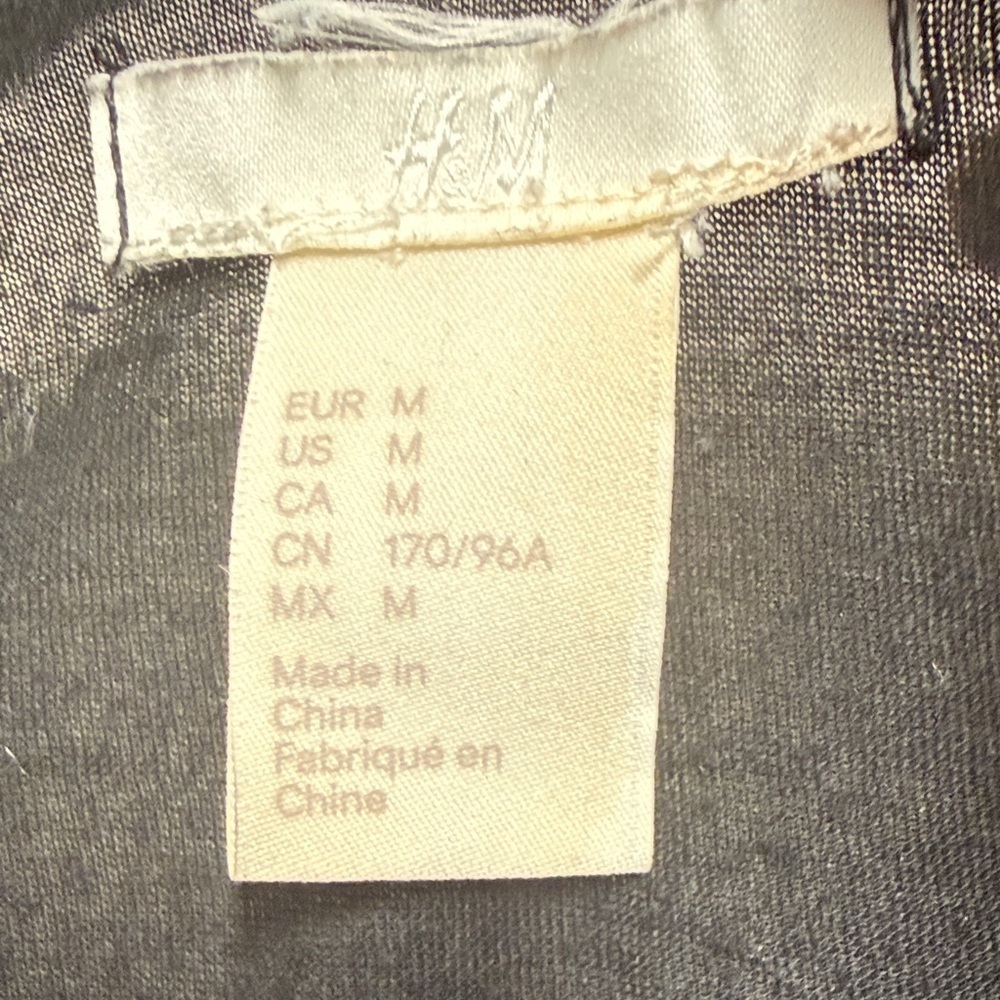 3/$20🍁SALE! H&M Black Textured Women's Fitted Semi Sheer Long Sleeve Whimsy Goth - Picture 3 of 7